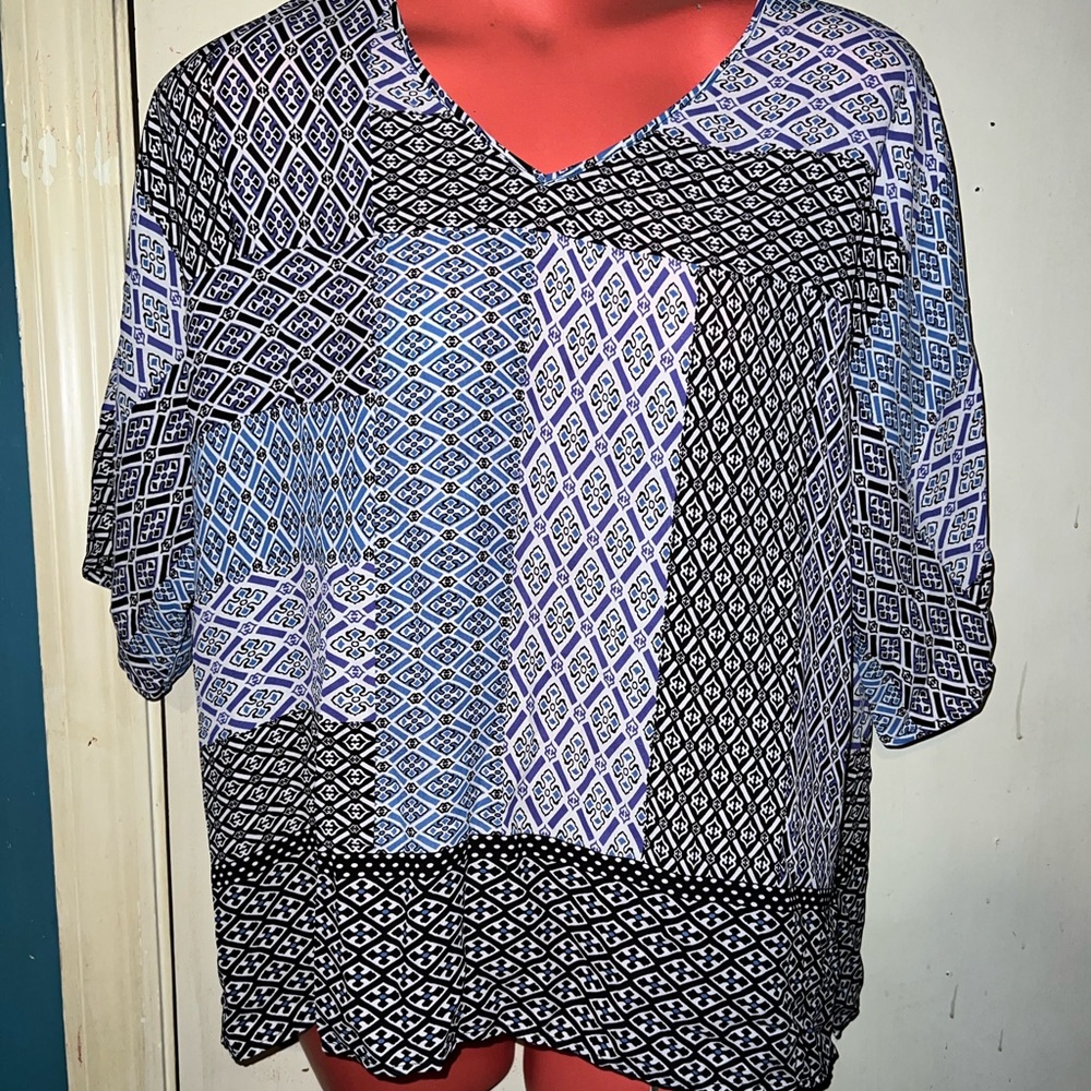 Chicos Sheer Shirt. Chicos Blue Sheer Tunic, Size 1